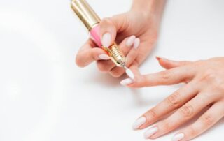 que es la manicura rusa