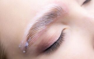laminado de cejas antes y despues