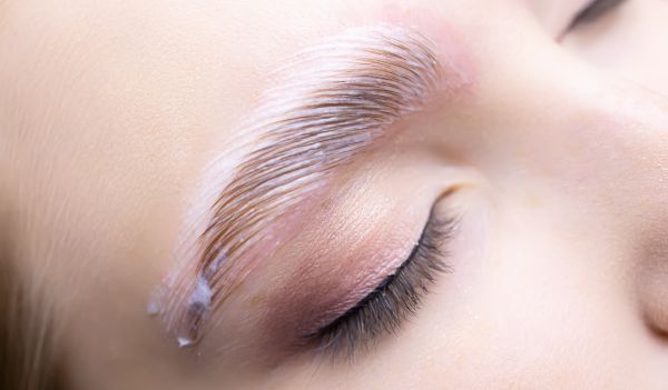 laminado de cejas antes y despues