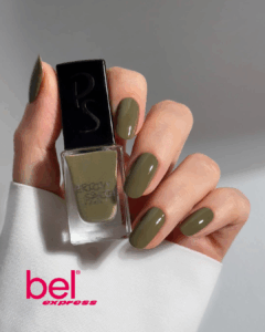 tendencias-uñas-otoño-2025-verde-oliva