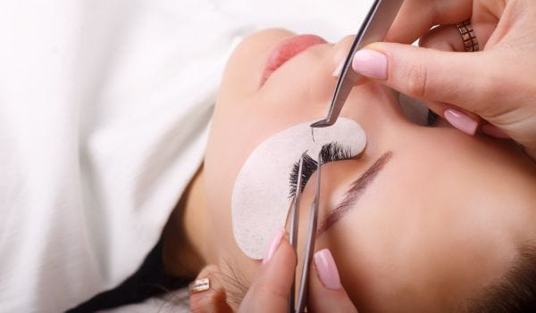 Extensiones de Pestañas Profesionales