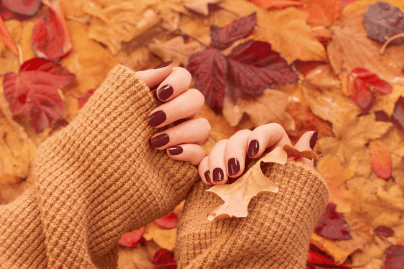 tendencias de uñas otoño 2026 con Belexpress tendencias de uñas otoño 2026